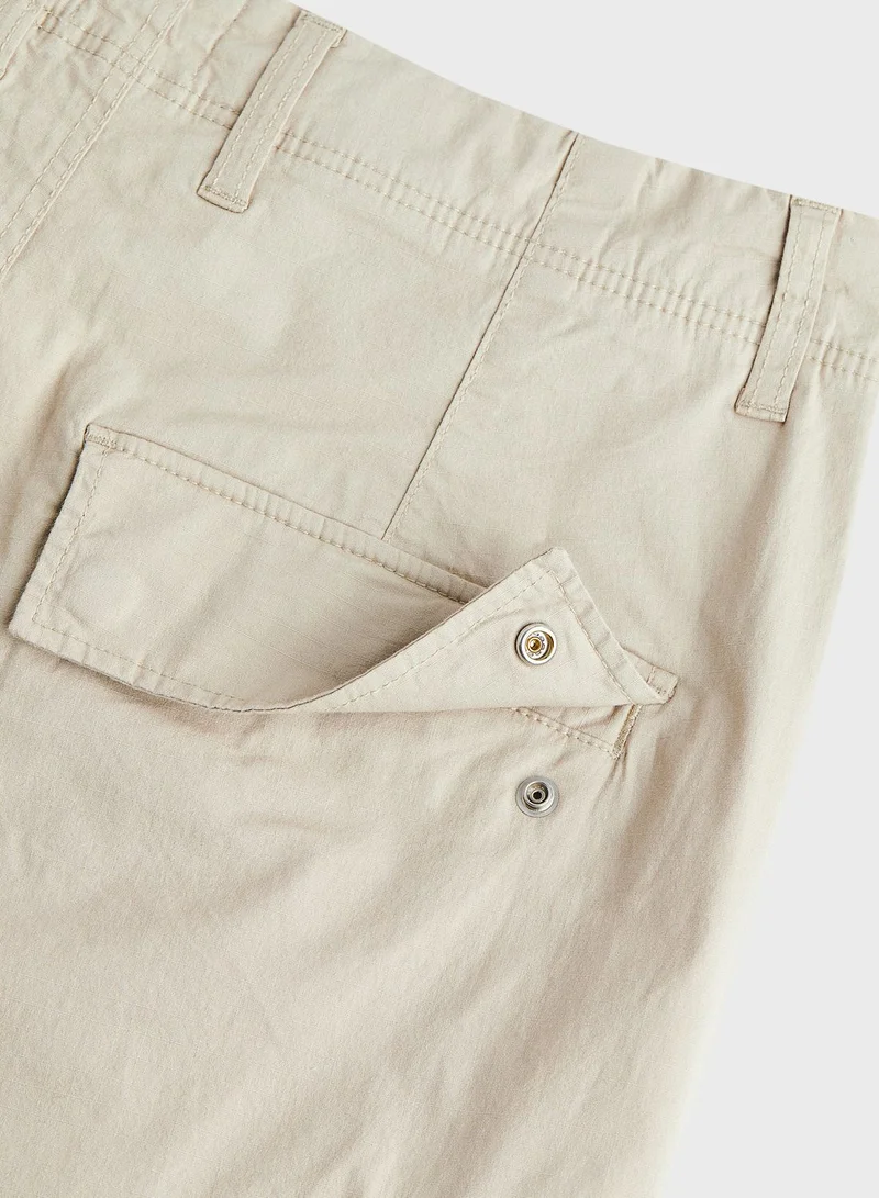 H&M Relaxed Fit Cargo Trousers