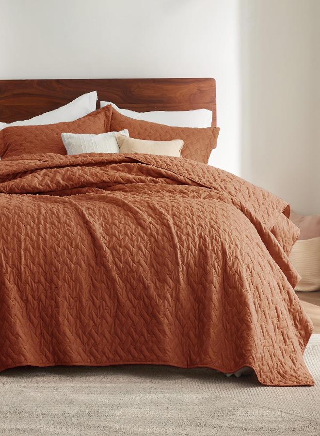 Bedsure King Size Quilt Set - Lightweight Summer Quilt King - Burnt Orange Bedspreads King Size - Bedding Coverlets for All Seasons (Includes 1 Quilt, 2 Shams) - Image 4