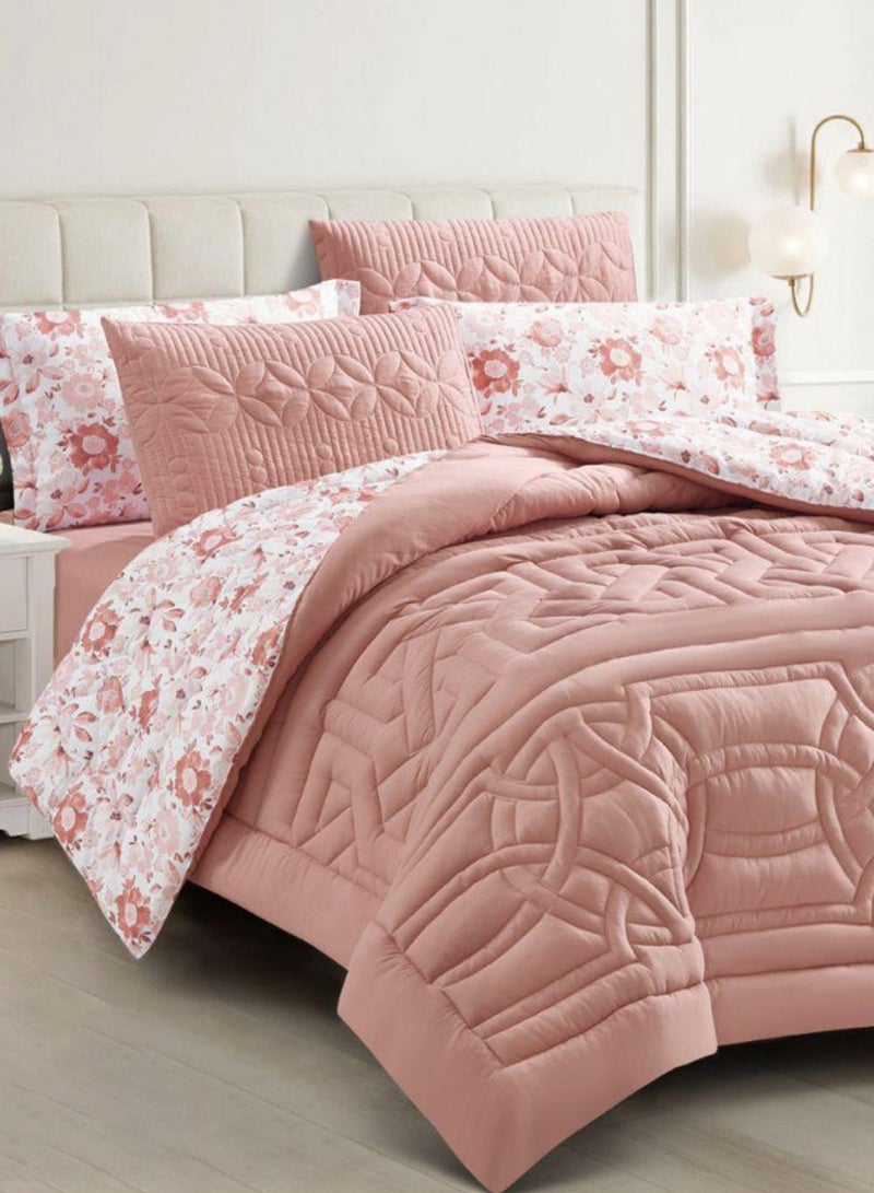 طقم لحاف سرير مزخرف بنقشة زهور، مكون من 6 قطع - لحاف مبطن بمقاس 240×260 سم مع غطائي وسادة، وغطائي وسادة، وملاءة سرير ملائمة (وردي) - Image 1