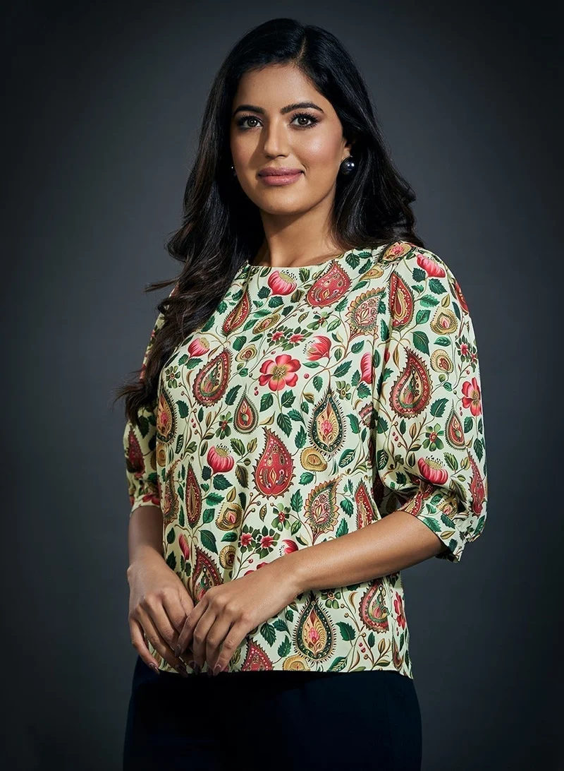 Zigzag Half Sleeve Printed Chiffon Round Neck Top