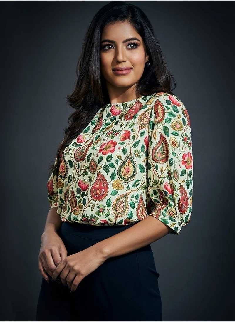 Zigzag Half Sleeve Printed Chiffon Round Neck Top