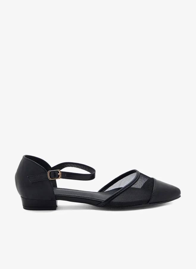 ايلا حذاء مسطح مدبب بنقوش شبكية