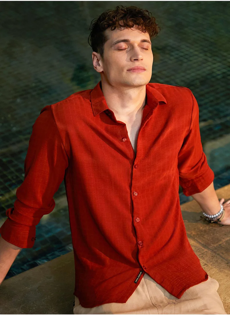 Campus Sutra Men's Burnt Sienna Cubic-Woven Regular Shirt