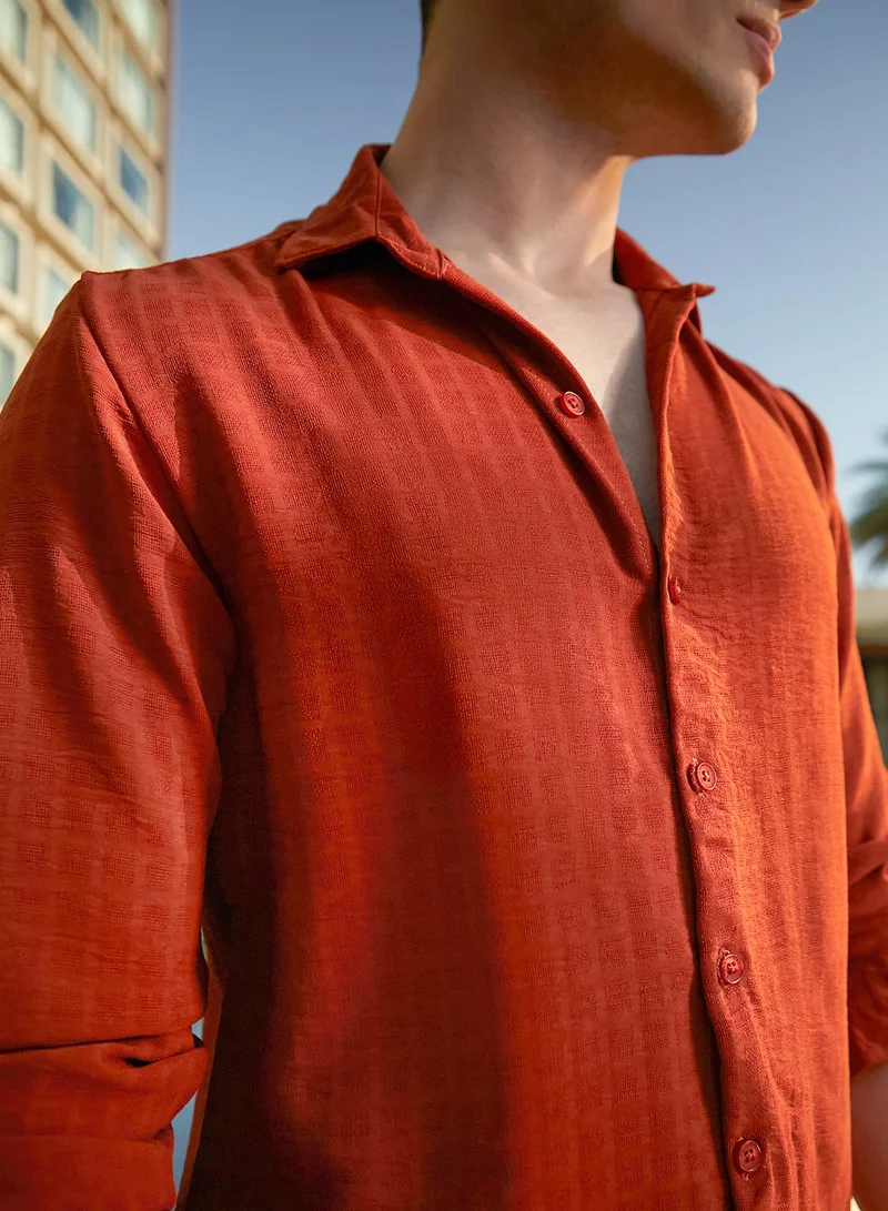 كامبوس سوترا Men's Burnt Sienna Cubic-Woven Regular Shirt