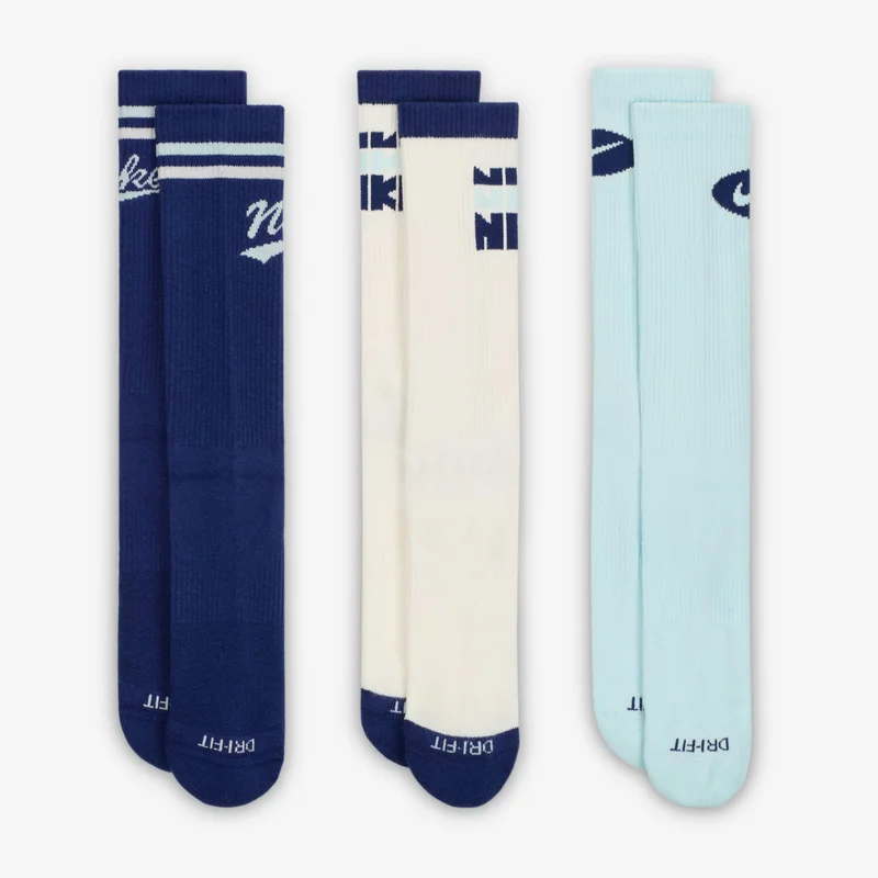 Nike Everyday Plus Dri-FIT Crew Socks (3 Pairs)