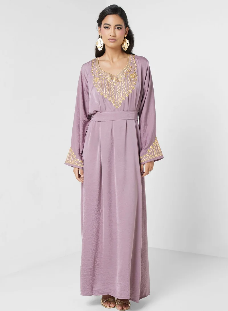 hayas closet Embroidered Belted Jalabiya