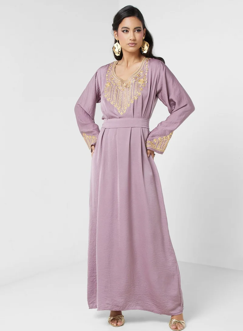 hayas closet Embroidered Belted Jalabiya