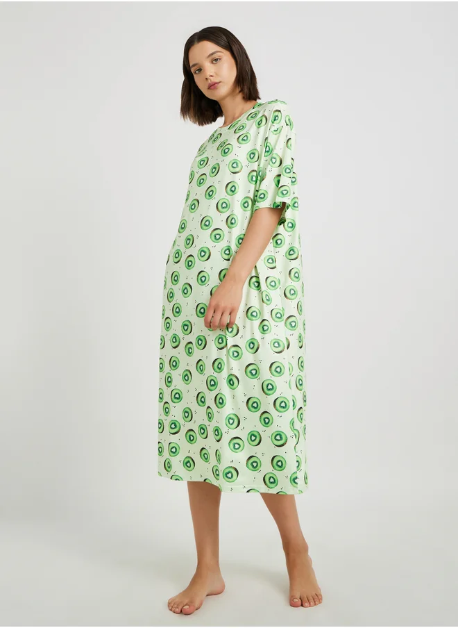 ستايلي All-Over Printed Shirt Sleeve Nightdress
