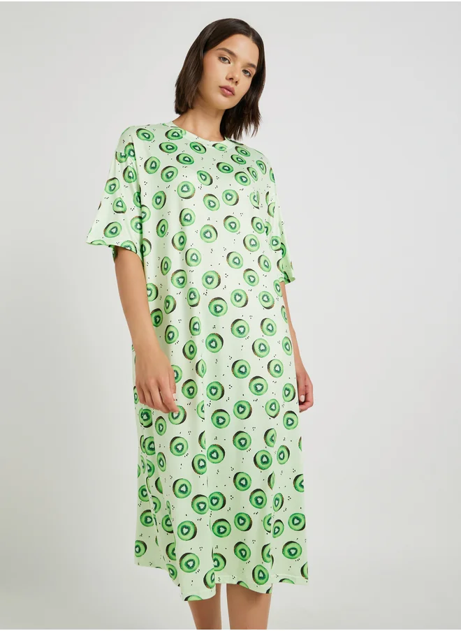 ستايلي All-Over Printed Shirt Sleeve Nightdress