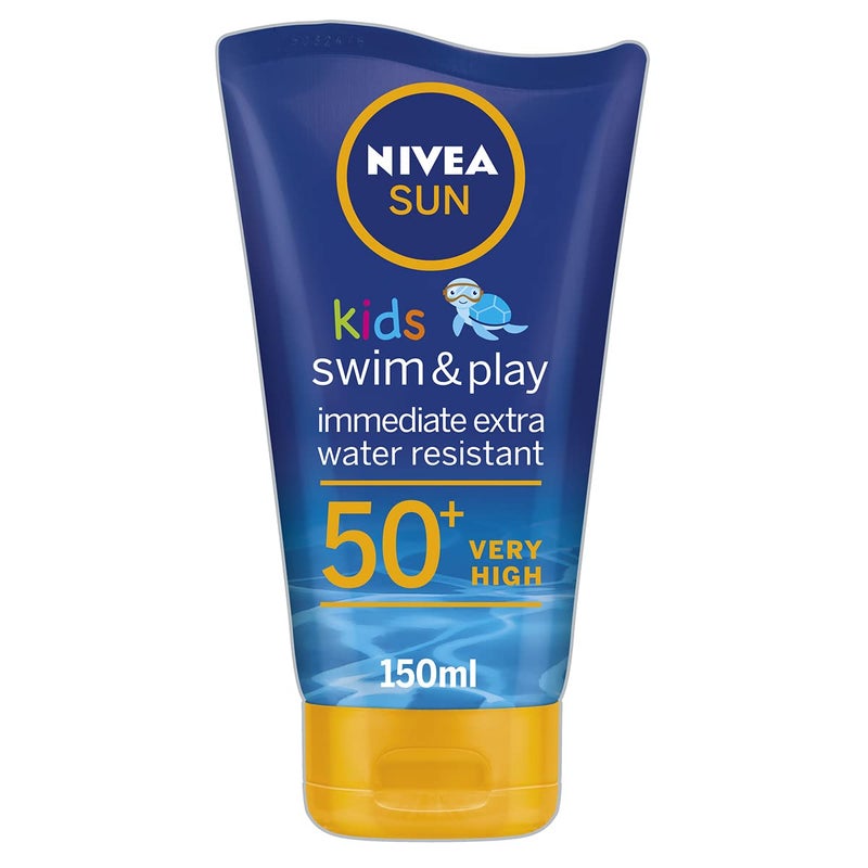 Nivea لوشن الشمس للأطفال من نيفيا للسباحة واللعب SPF50+ 150 مل - Image 1