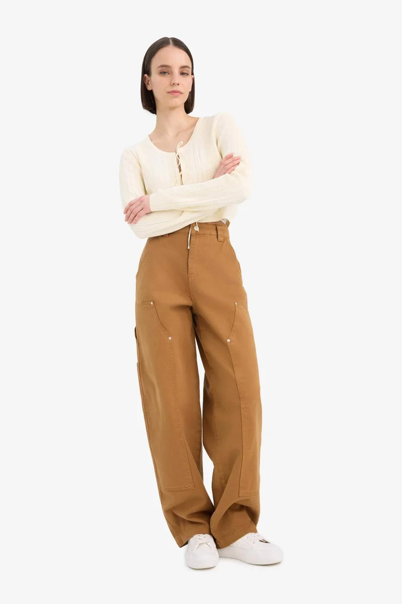 ديفاكتو Baggy Fit Regular Waist Gabardine Trousers