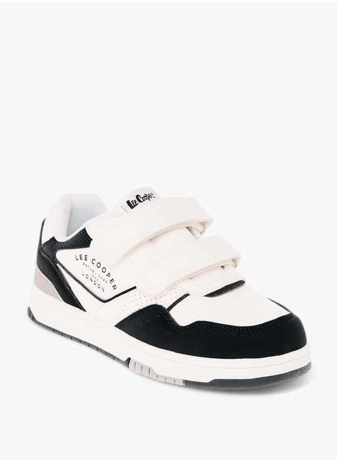 Lee Cooper Boys' Panelled Low Ankle Sneakers with Hook and Loop Closure  - Image 2