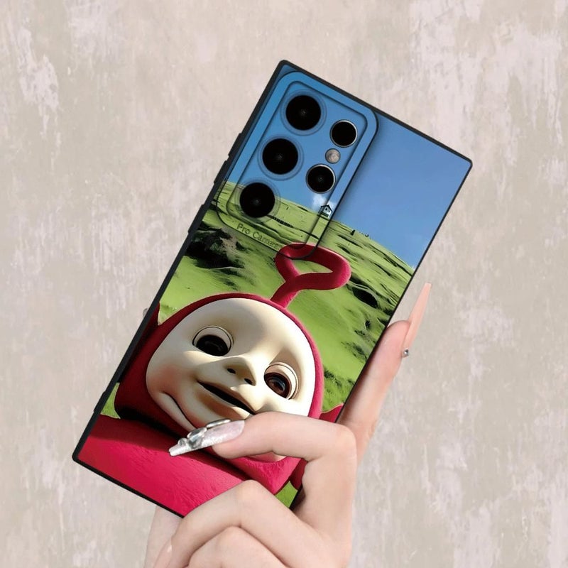 حافظة هاتف ناعمة مطفي باللون الأسود لهاتف iPhone 11 Pro، مطبوعة بشخصية كرتونية، مقاومة للسقوط والانزلاق، فاخرة وعصرية وأنيقة. - Image 2