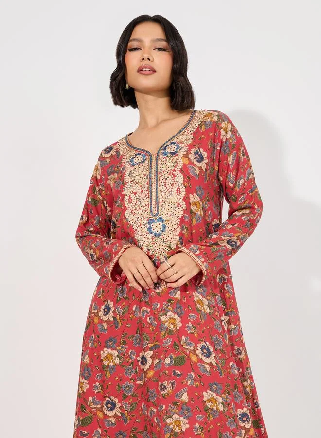 تايك تو جلابية مخوار بطبعة زهور وأكمام طويلة