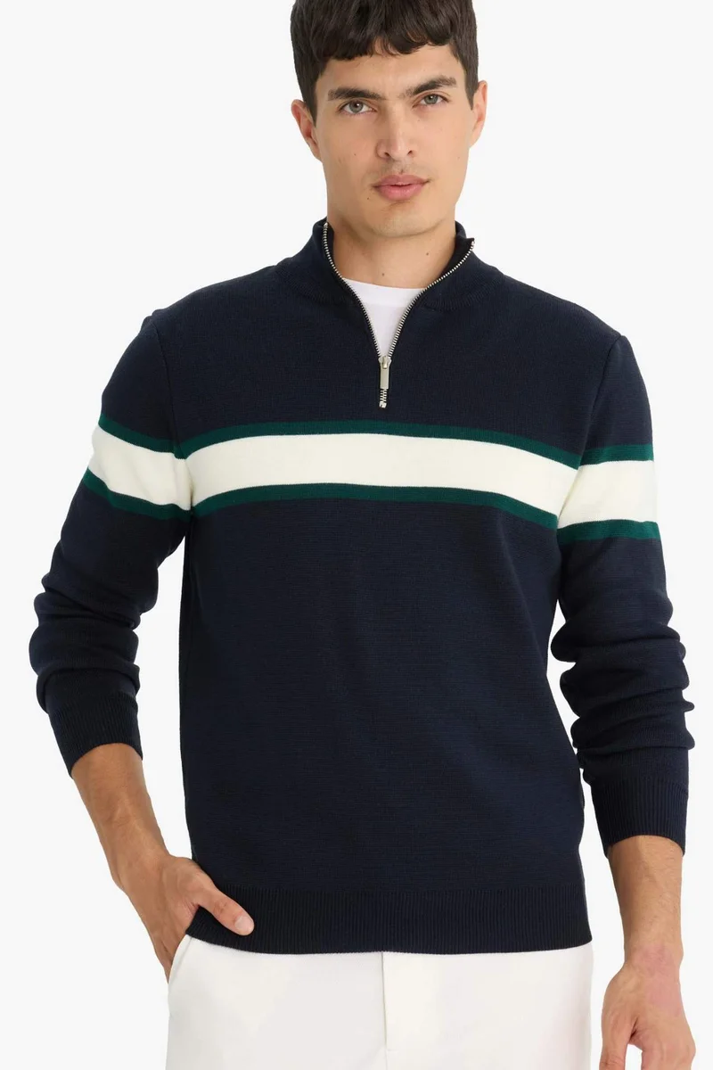 ديفاكتو Standard Fit Turtleneck Knitwear Pullover