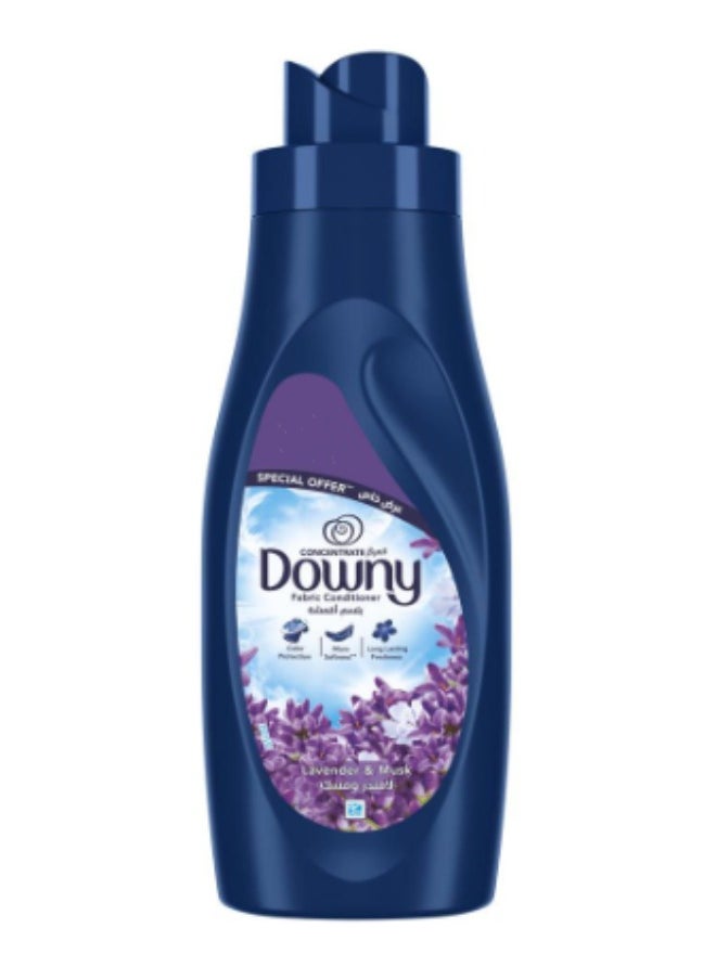 Downy Downy Fabric Conditioner, Concentrate, Vanilla & Musk Variant, Color Protection, More Softness, Longer Lasting Freshness, 1L 