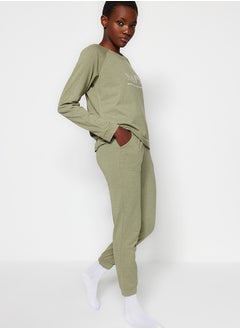 trendyol Dark Green Motto T-shirt-Jogger Knitted Pajamas Set THMAW21PT0497  - Image 3