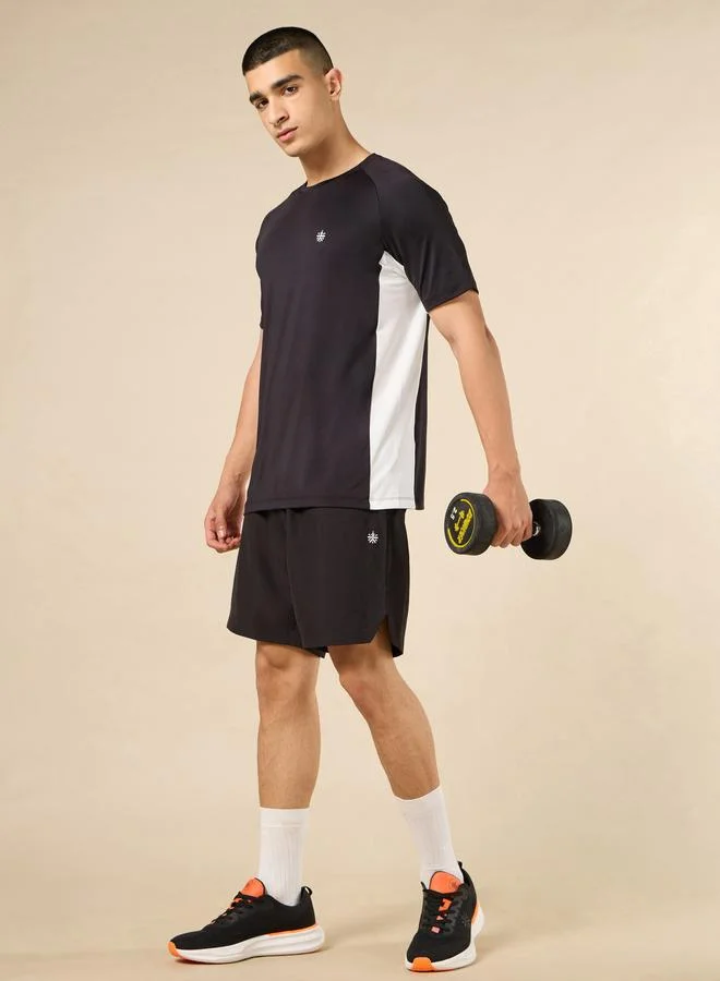 Cult Men Black Color Block Raglan Sleeve T-Shirt