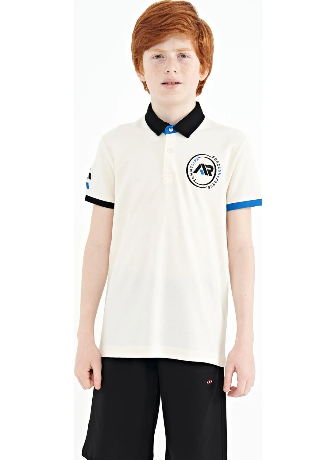 تومي لايف Ecru Sleeve Colored Logo Embroidered Standard Size Polo Collar Boy's T-Shirt - 11138