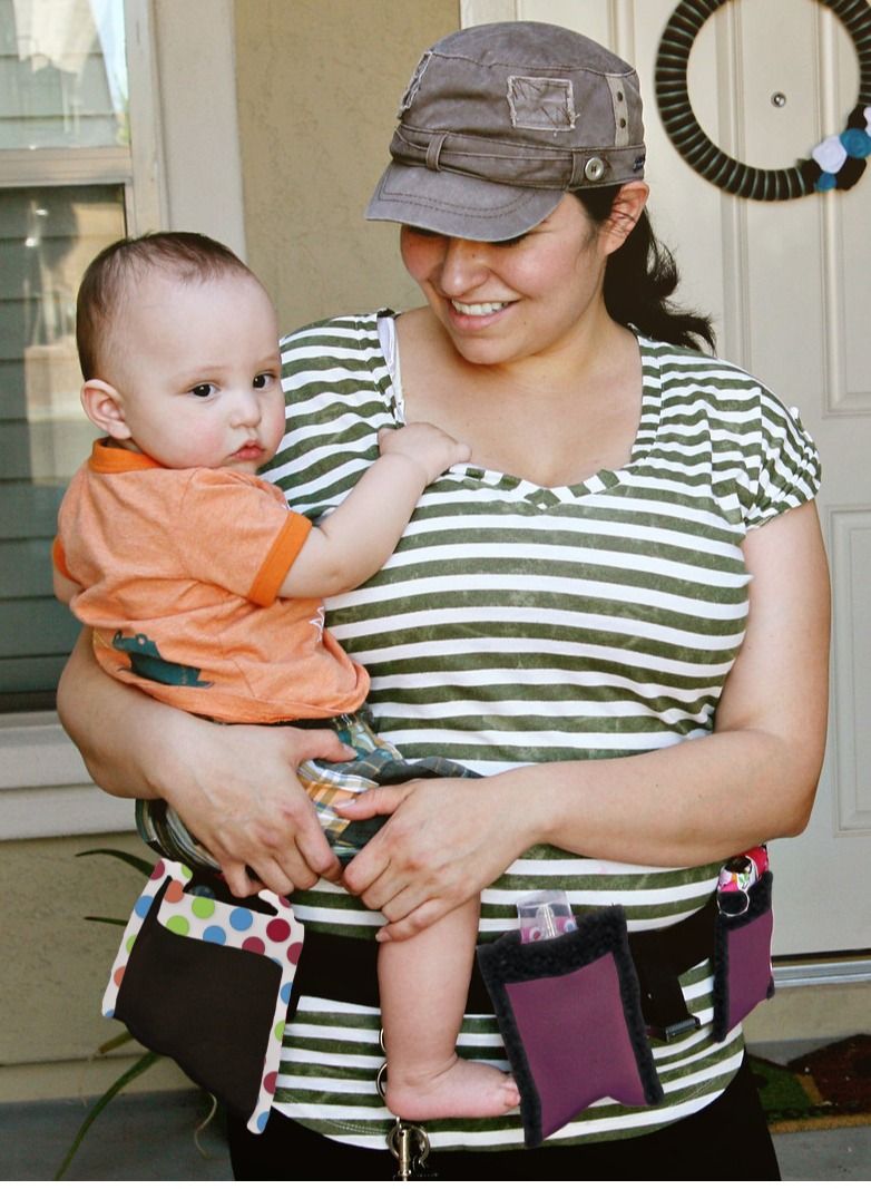 Maternity waist belt with pockets for baby essentials - Nursing and diaper holder with multifunctional pockets for mothers  - Image 1