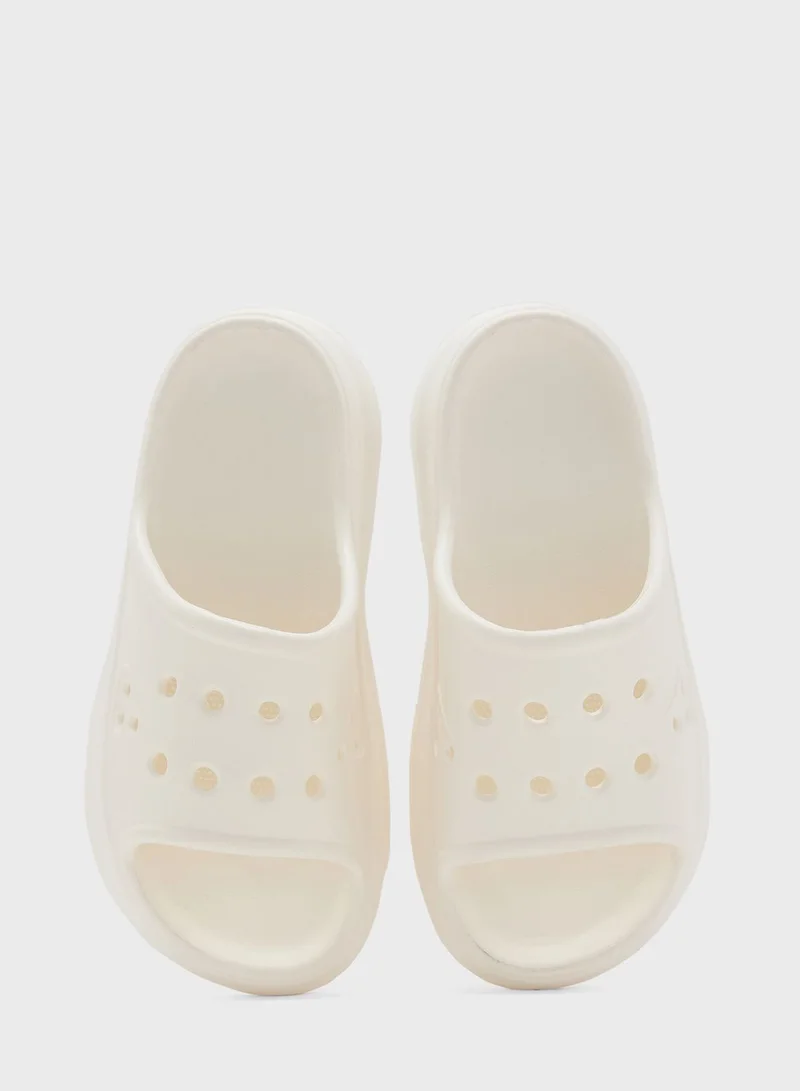 Ginger Chunky Slides With Front Strap Cut Out