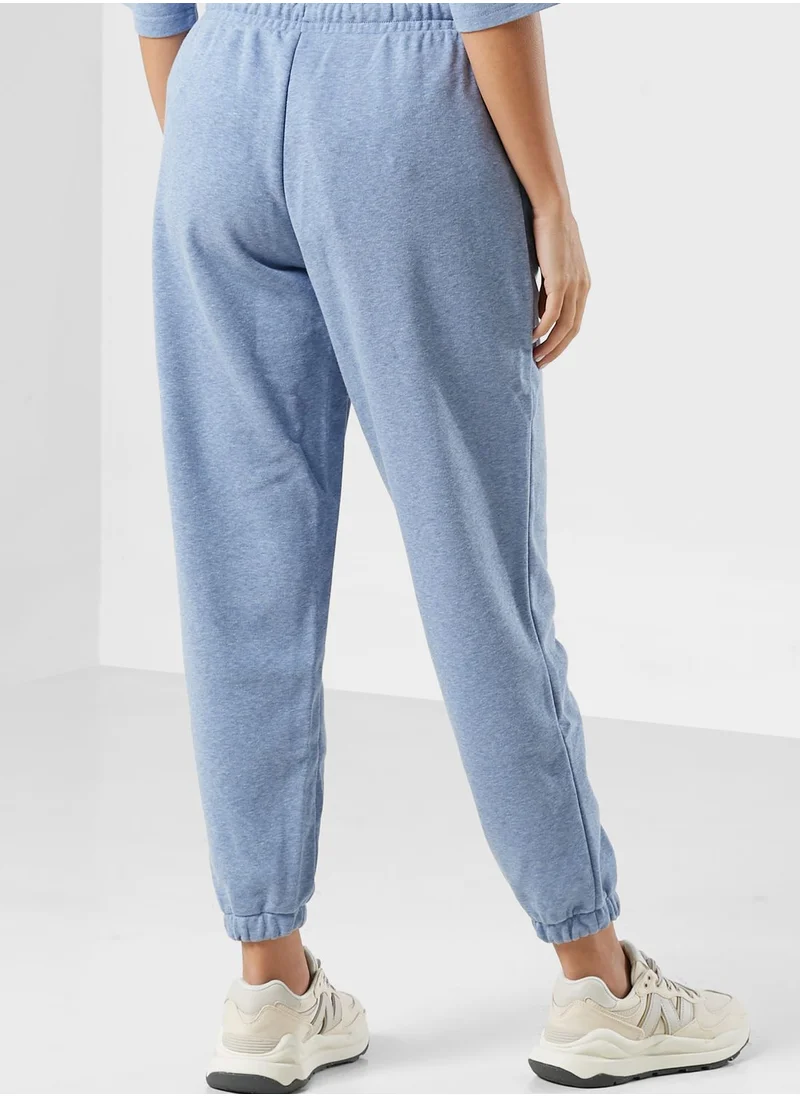 New Balance Essential Logo Sweatpants