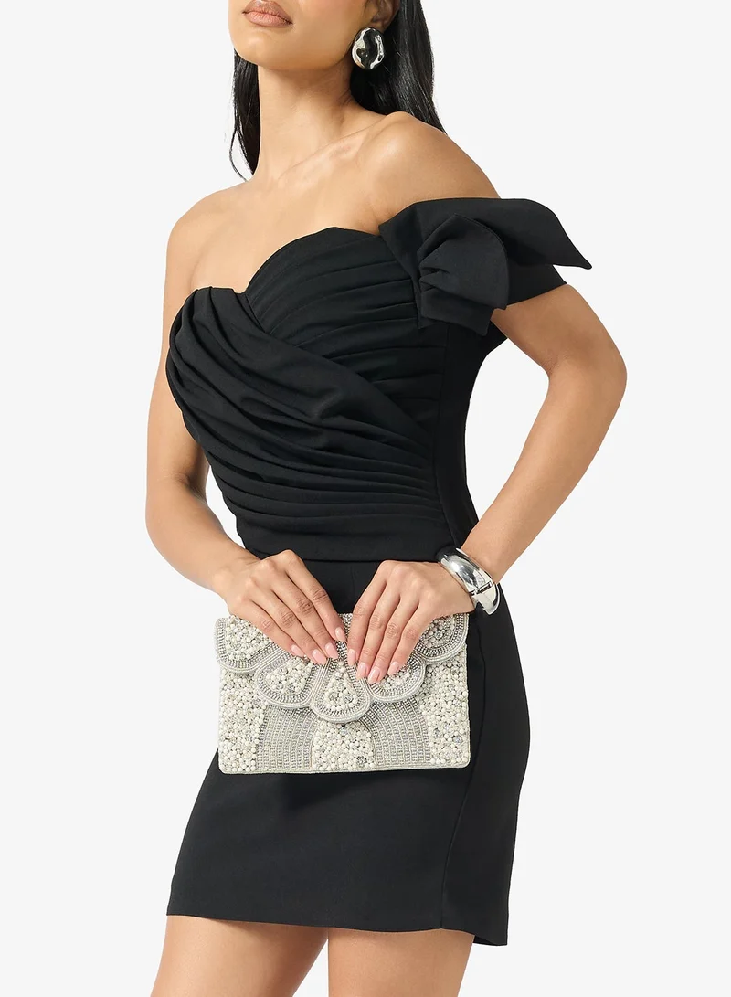 خزانة حقيبة يد مطرزة باللؤلؤ والخرز