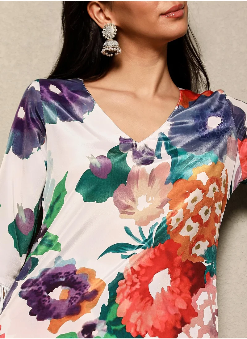 QISSA Women's Powder White Botanical Cluster Kurti With Trousers