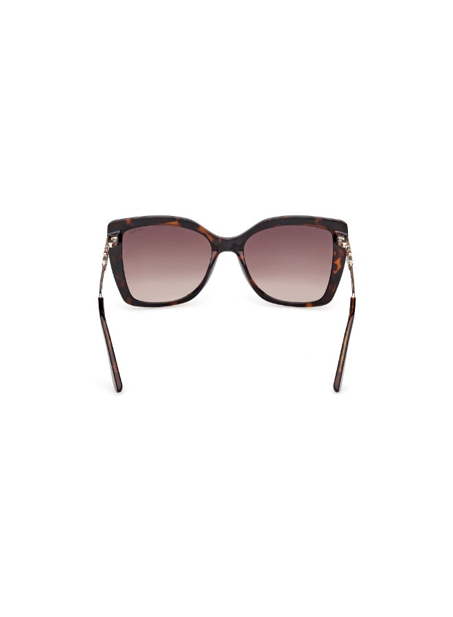 GUESS نظارات شمسية بلاستيكية كاملة الإطار مع حماية من الأشعة فوق البنفسجية من غيس GU0026601B56 - Image 4