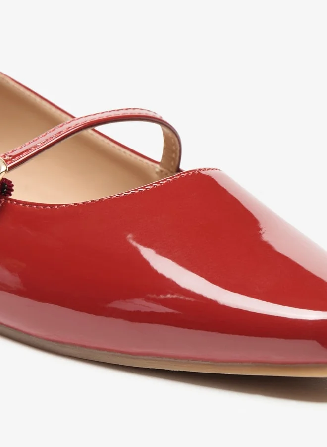 فلورا بيلا من شو إكسبرس Solid Slip-On Ballerina Shoes with Buckle Detail