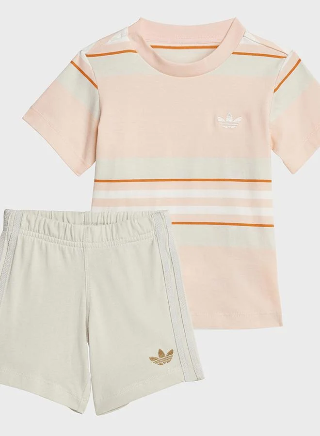 adidas طقم للأطفال Shorts and Tee