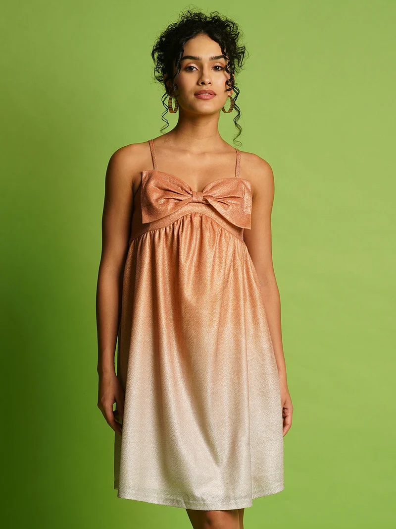 جلو باص فستان نسائي - بدون أكمام بياقة قلب وتفاصيل فيونكة بتدرج لوني