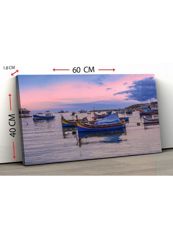 هوم جاليري لوحة فنية جدارية من القماش، صورة تجريدية مؤطرة لقوارب مالطية تقليدية، 120×80 سم - Image 4