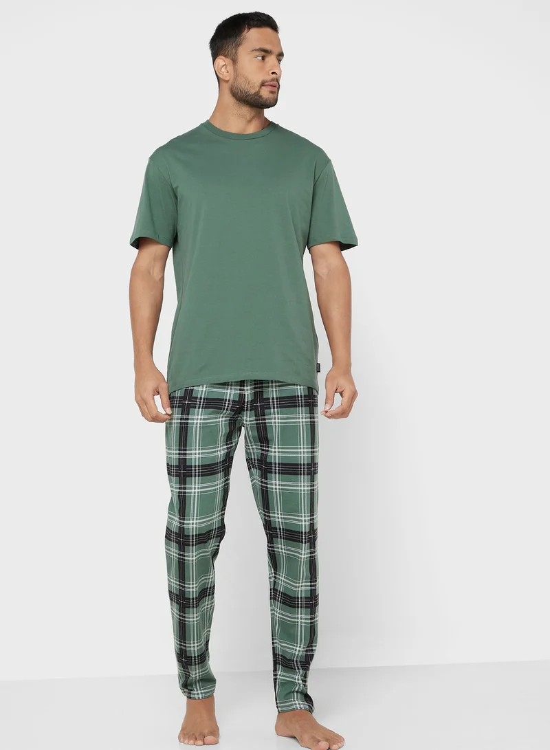 Only & Sons Checked Pyjama Set