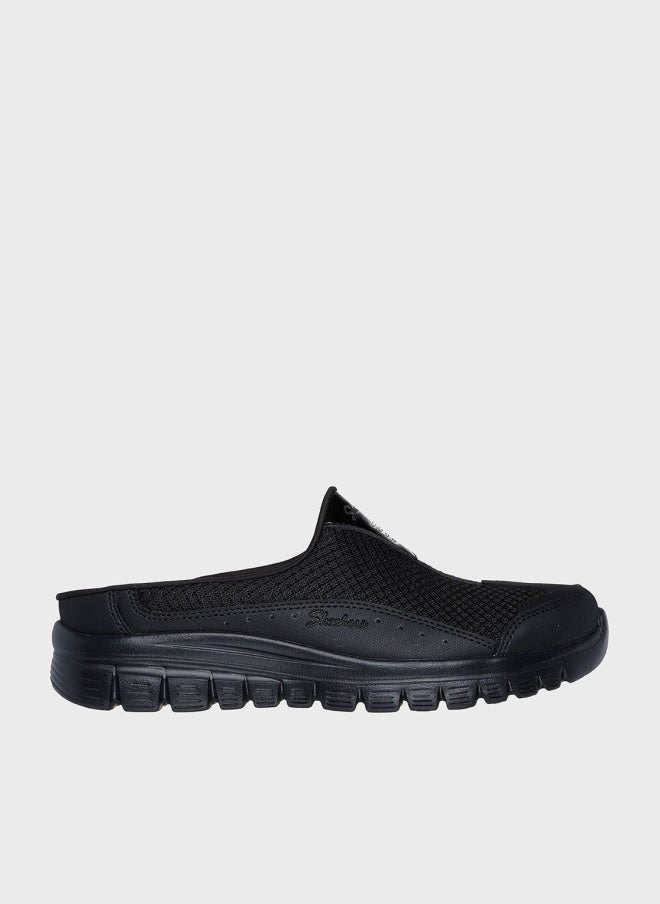 SKECHERS رشيق - Image 1