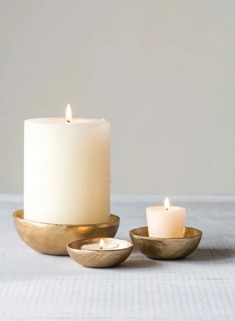 سوق الزعفران طقم 3 حوامل شموع بتشطيب نحاسي – أوعية ديكور