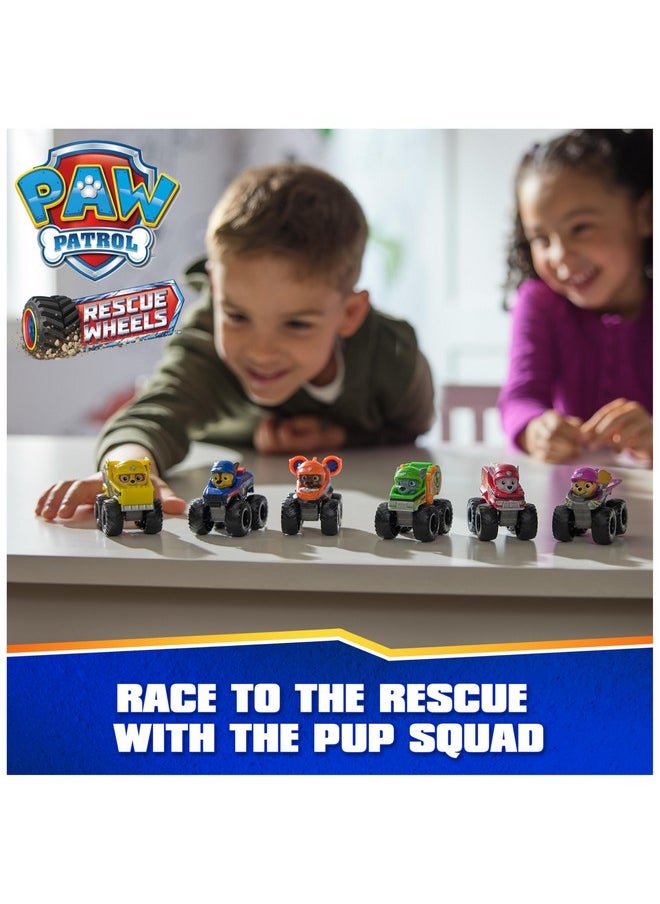 باو بترول Paw Patrol: Rescue Wheels، مجموعة هدايا مكونة من 6 قطع من Pup Squad Racers، سيارات لعب، ألعاب للأطفال للأولاد والبنات من سن 3 سنوات فما فوق  - Image 2