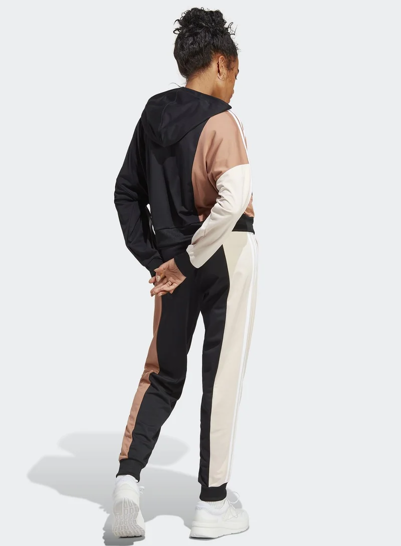 adidas بدلة رياضية (جاكيت + بنطال)