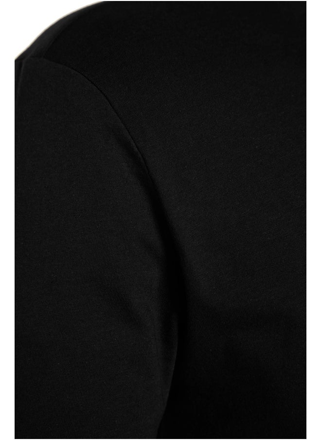 trendyol - Slim Fit T-shirt - Image 1