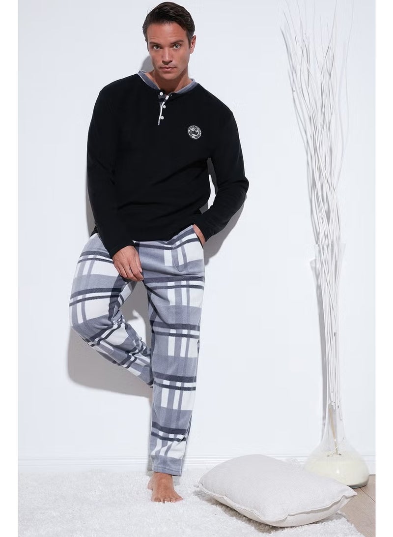 Buratti Plaid Regular Fit Buttoned Crew Neck Winter Fleece Pajama Set Men's Pajama Set 60961008 - Image 1