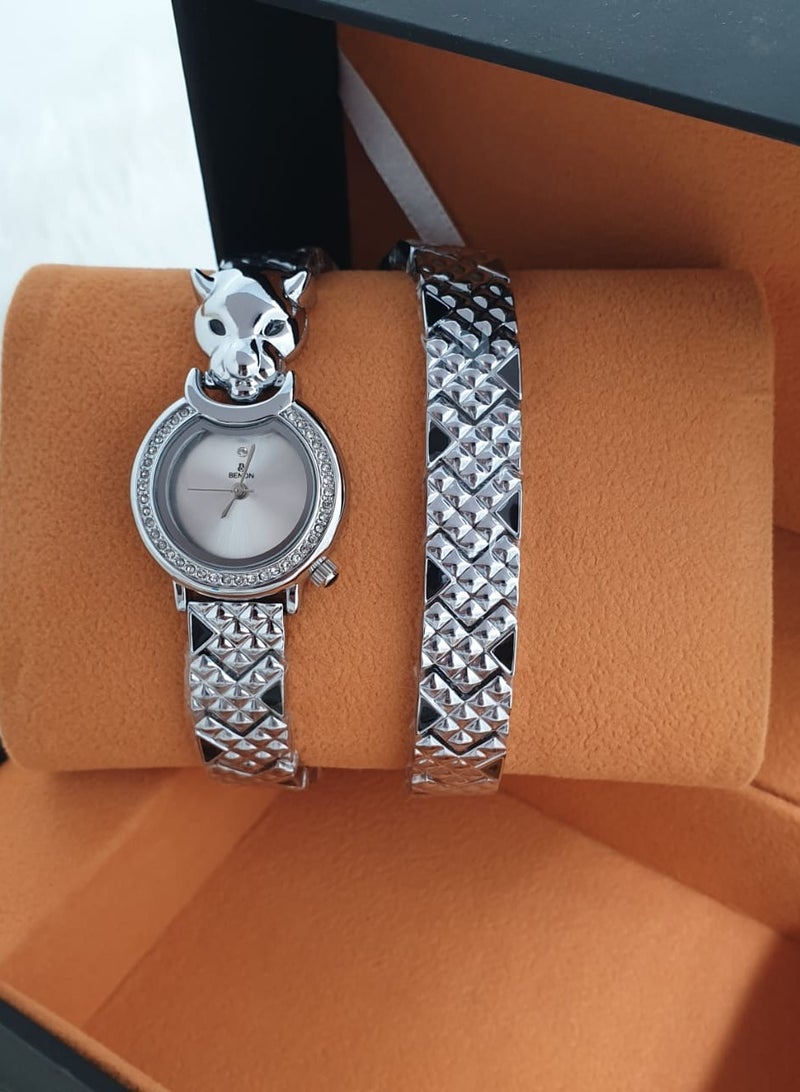 بينون ساعة نسائية من بينون بتصميم بلvاري تصميم ثعبان لف