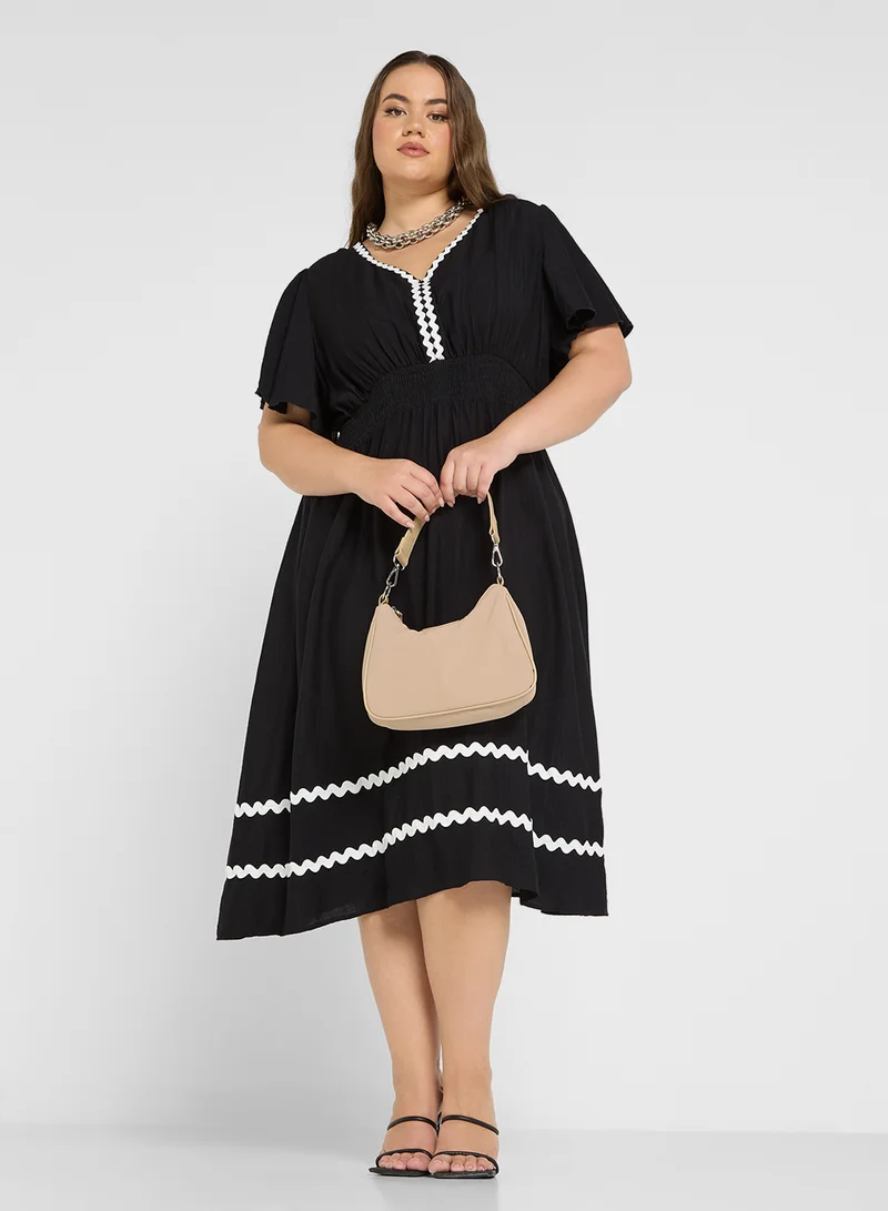 Ginger Plus Flutter Sleeve Dress