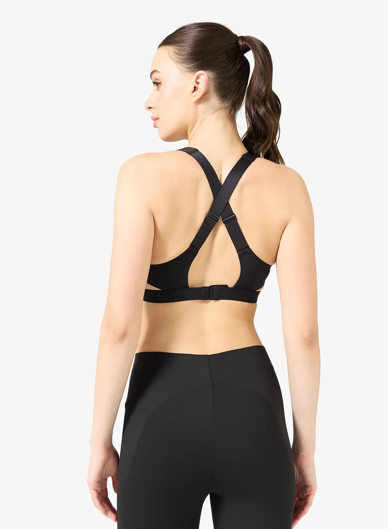 كالفن كلاين سبورت حمالة صدر داعمة بقوة عالية