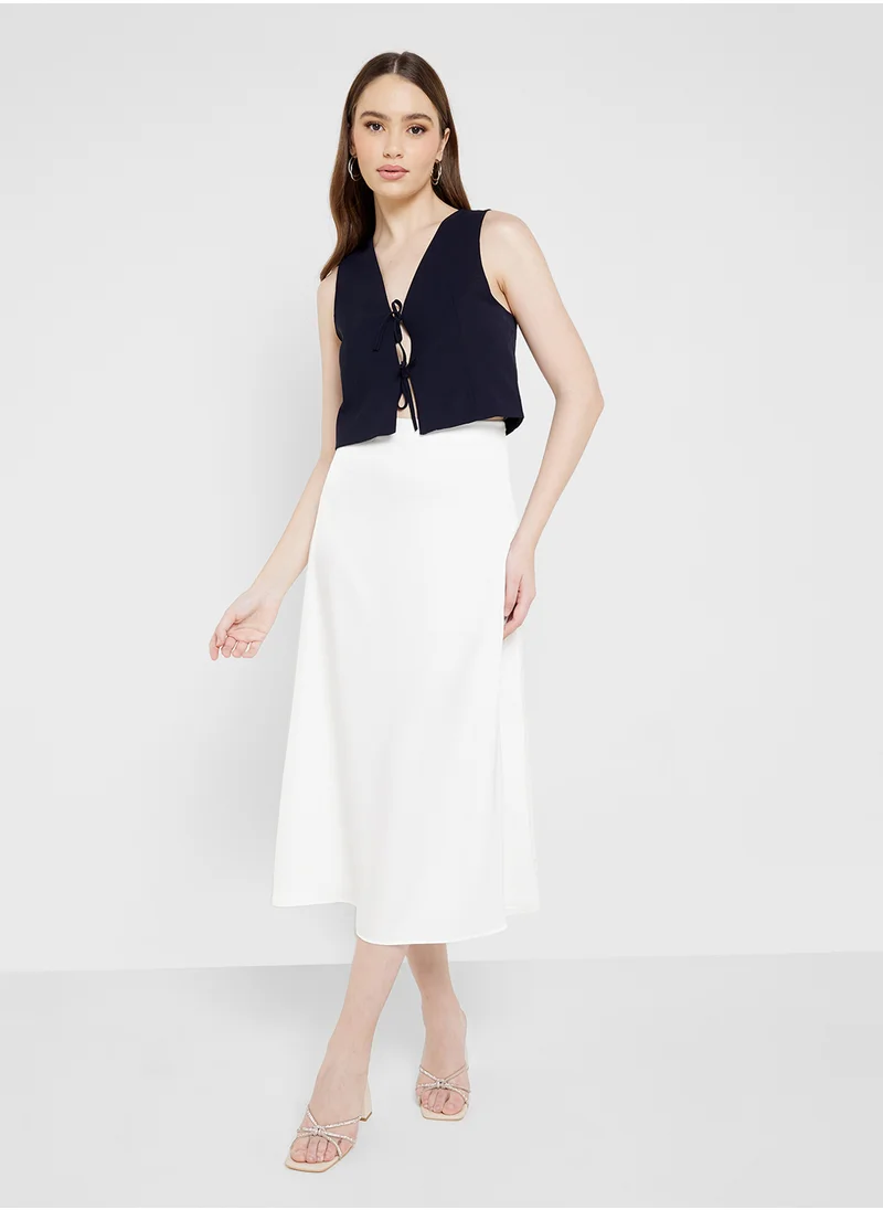 ايلا Vest With Front Tie Up