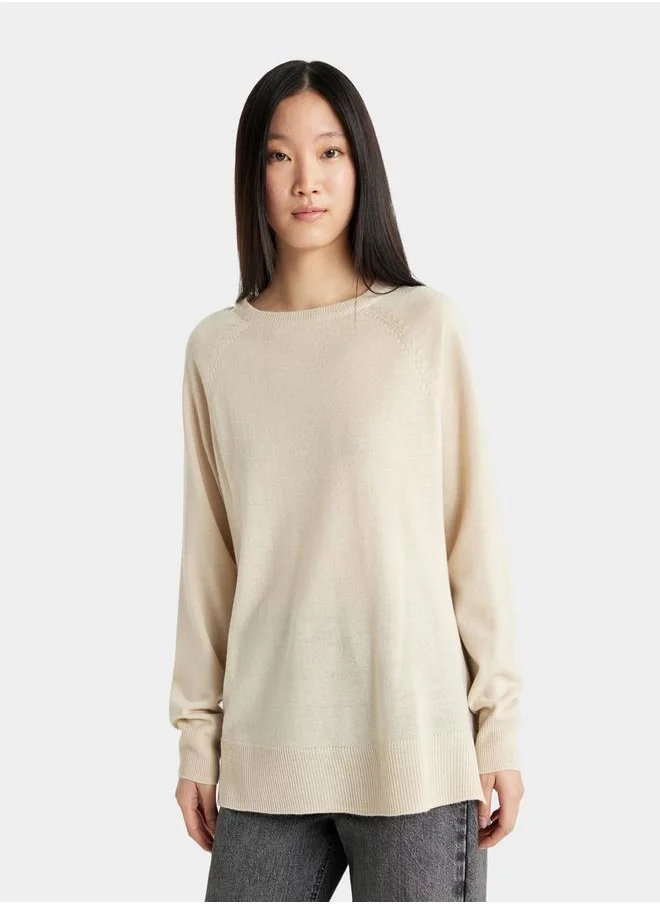 ديفاكتو Solid Raglan Sleeve Regular Fit Sweater by Styli