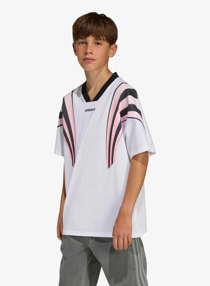 اديداس اوريجينالز تيشيرت واسع تريفويل للشباب