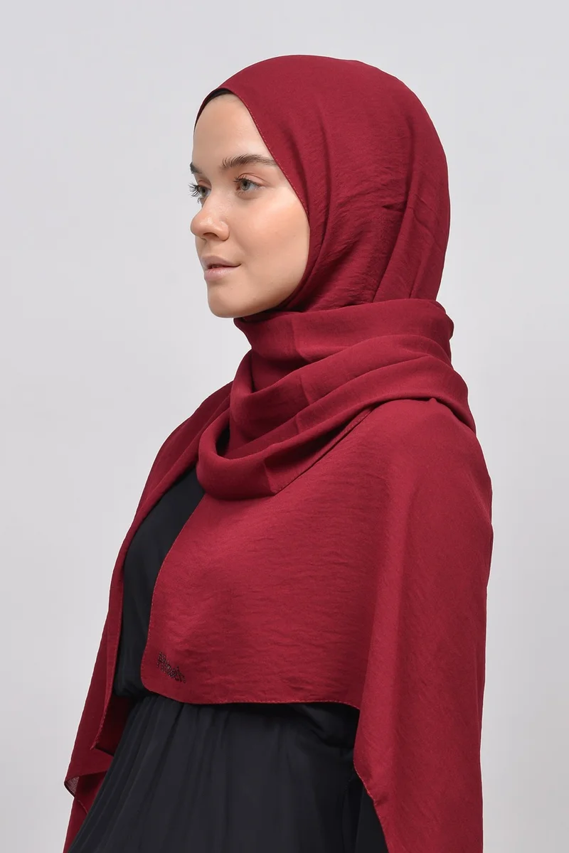 التوبة Jazz Crepe Hijab Shawl-Dark Claret Red