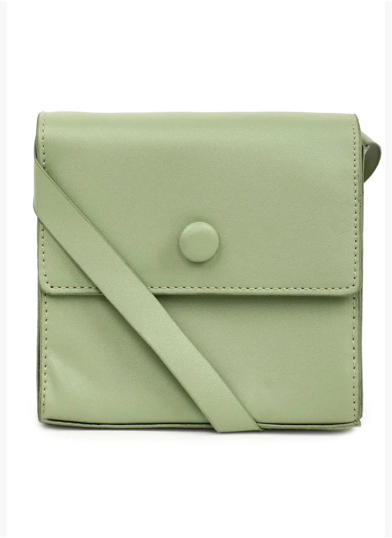 Haute Sauce Solid Magnet Lock Hand Bag