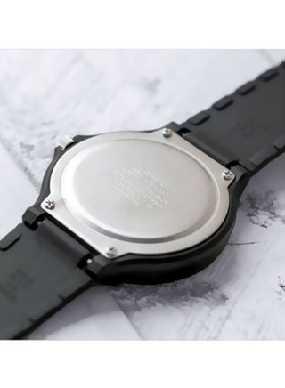 Men Youth Water Resistant Analog Watch MW-240-4BVDF - view 5