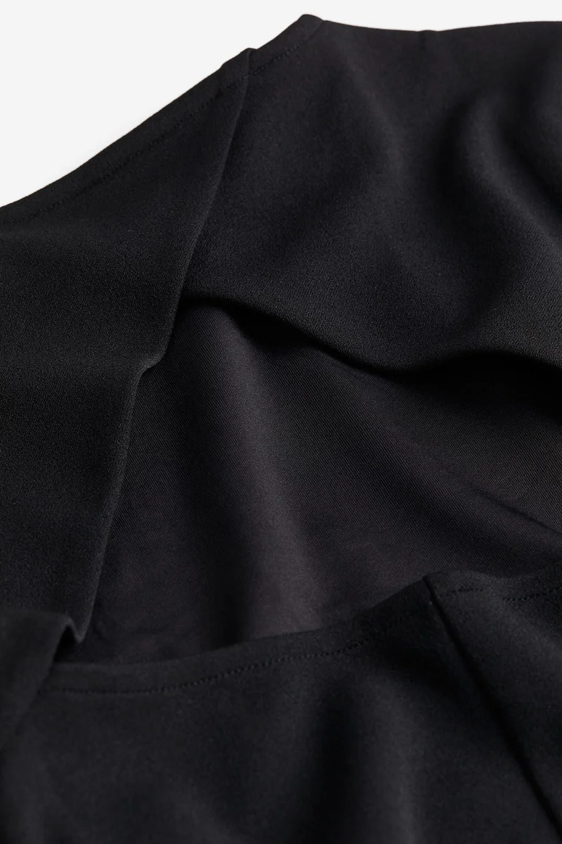H&M Cut Out Detailed Dress